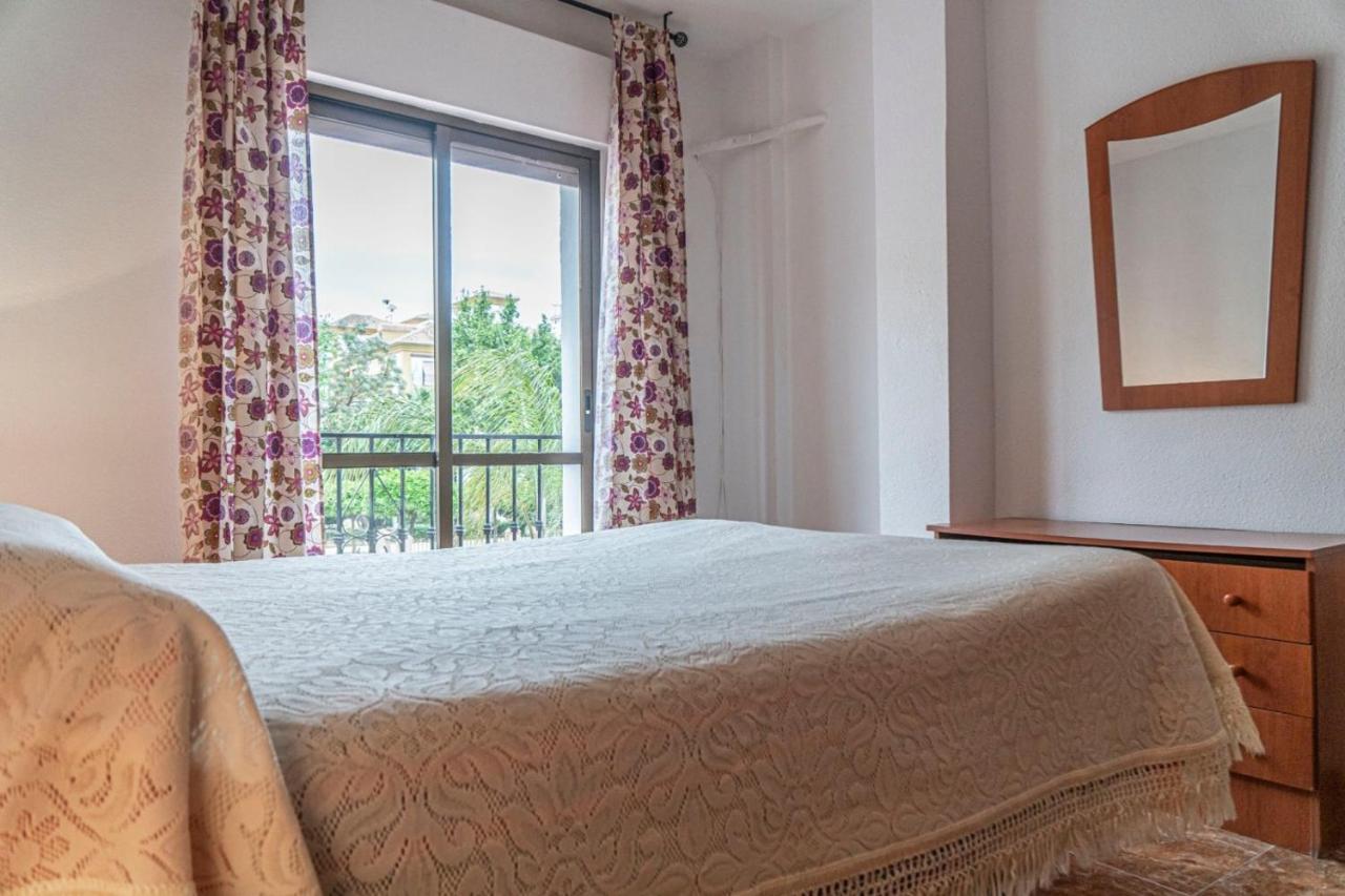 Апартаменты Apartamento Senorio Ринкон-де-ла-Викториа Экстерьер фото